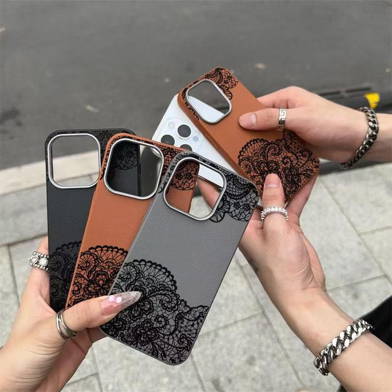 Black Pattern Phone Case for iPhone 14, 15, 16 Pro & 17 Pro - High-End Creative Design