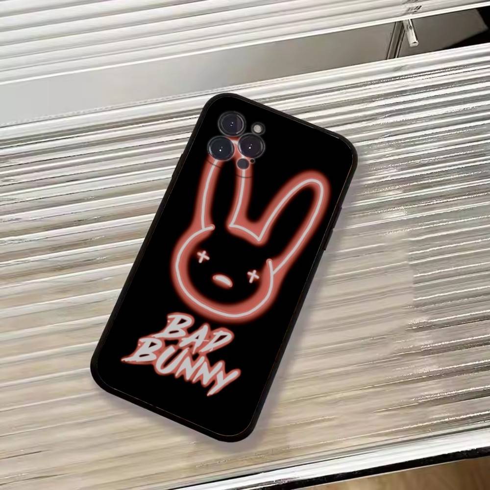 Чехол для телефона горячего певца B-Bad Bunny для iPhone 17,16,15,14,13,12,11 Plus,Pro Max,XS, Мягкий силиконовый черный чехол