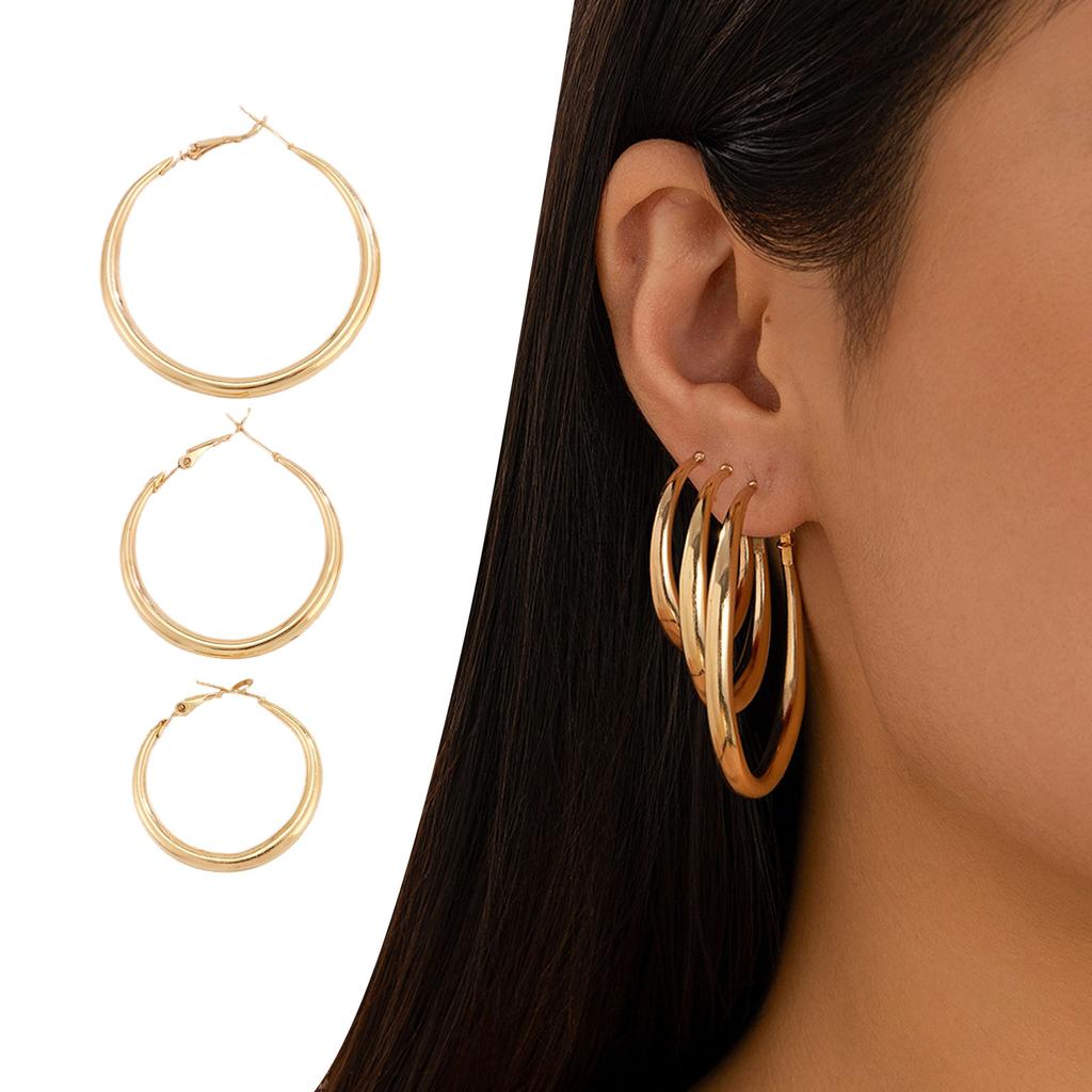 Elegant Large and Small Hoop Earrings Beautiful Hoop Earrings Mix Sizes Elegant Round Ear Decoration for Parties Dates