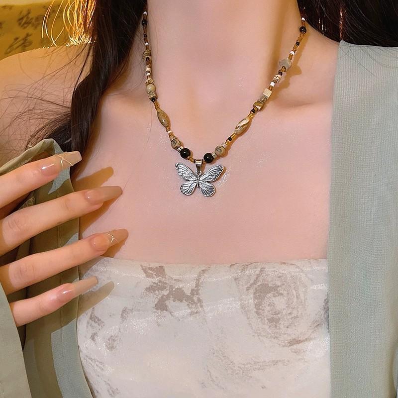 New Retro Feather Necklace, Ethnic Style, Layered Bead, Collarbone Chain, Long Bohemian Accessory