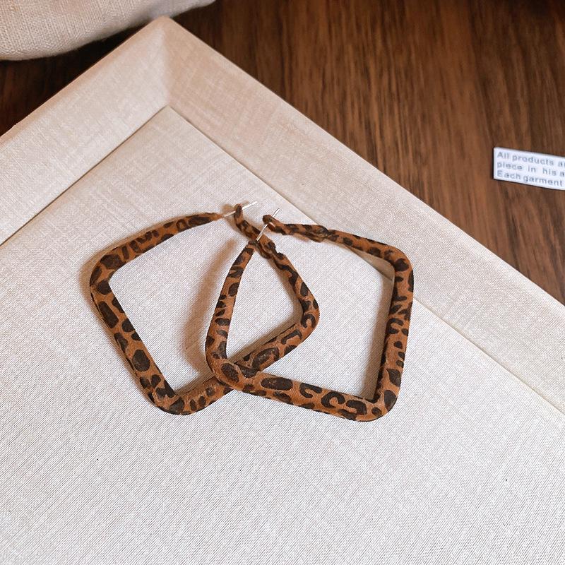 Серьги-пусеты «Тигровый глаз» в стиле Y2K: Роскошная, Элегантная, Универсальная Мода