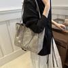 Large Capacity Bag for Women In Spring Versatile New Simple Shoulder Bag Texture Women's Chain Commuting Tote Bag