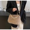 Pearl Chain Fur Women's Bag Crossbody Bag Unique Shoulder Bag Elegant and Fashionable Premium Winter New