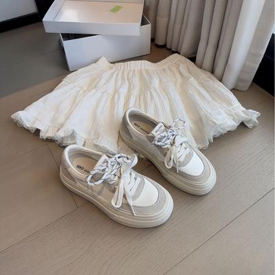 Атласные туфли на толстой подошве женские 2025 новые ретро увеличивающие рост модные универсальные спортивные и повседневные кеды