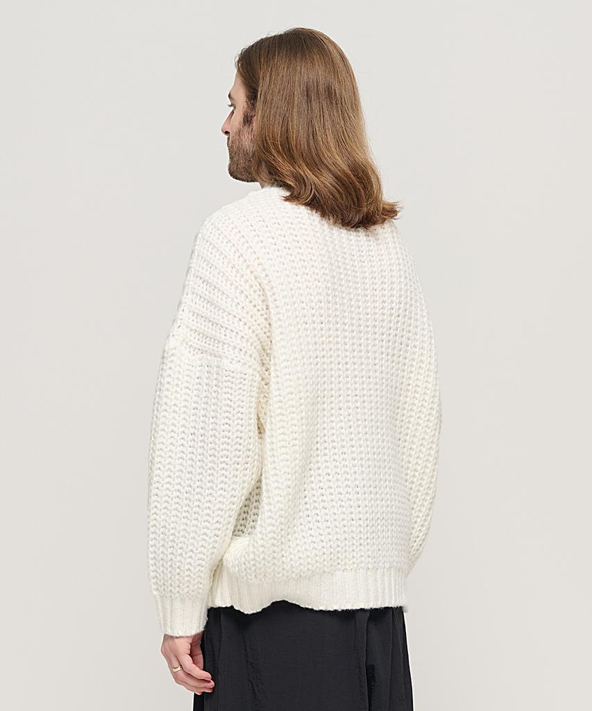 CARGOBROS Semi-Over Cable Mock Neck Knit (Ivory)