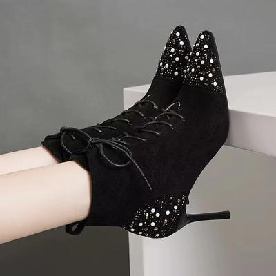 Модные хрустальные туфли на высоком каблуке, роскошные замшевые женские туфли 2025, дизайнерские ботильоны на шнуровке с острым носком, зимний новый тренд, элегантные вечерние женские