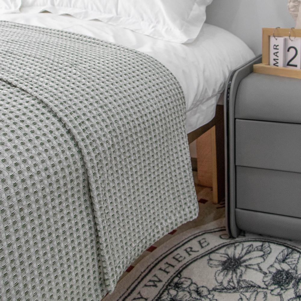 Custom White Waffle Jacquard Yarn Throw Blanket 50% Cotton Polyester Textured Woven Design Home Decor Bed Blankets