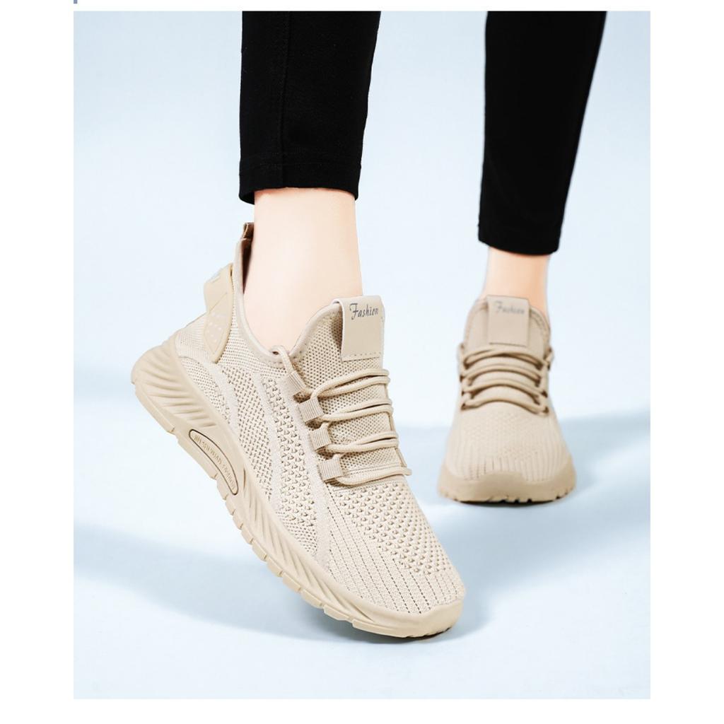 Женская летняя спортивная обувь большого размера