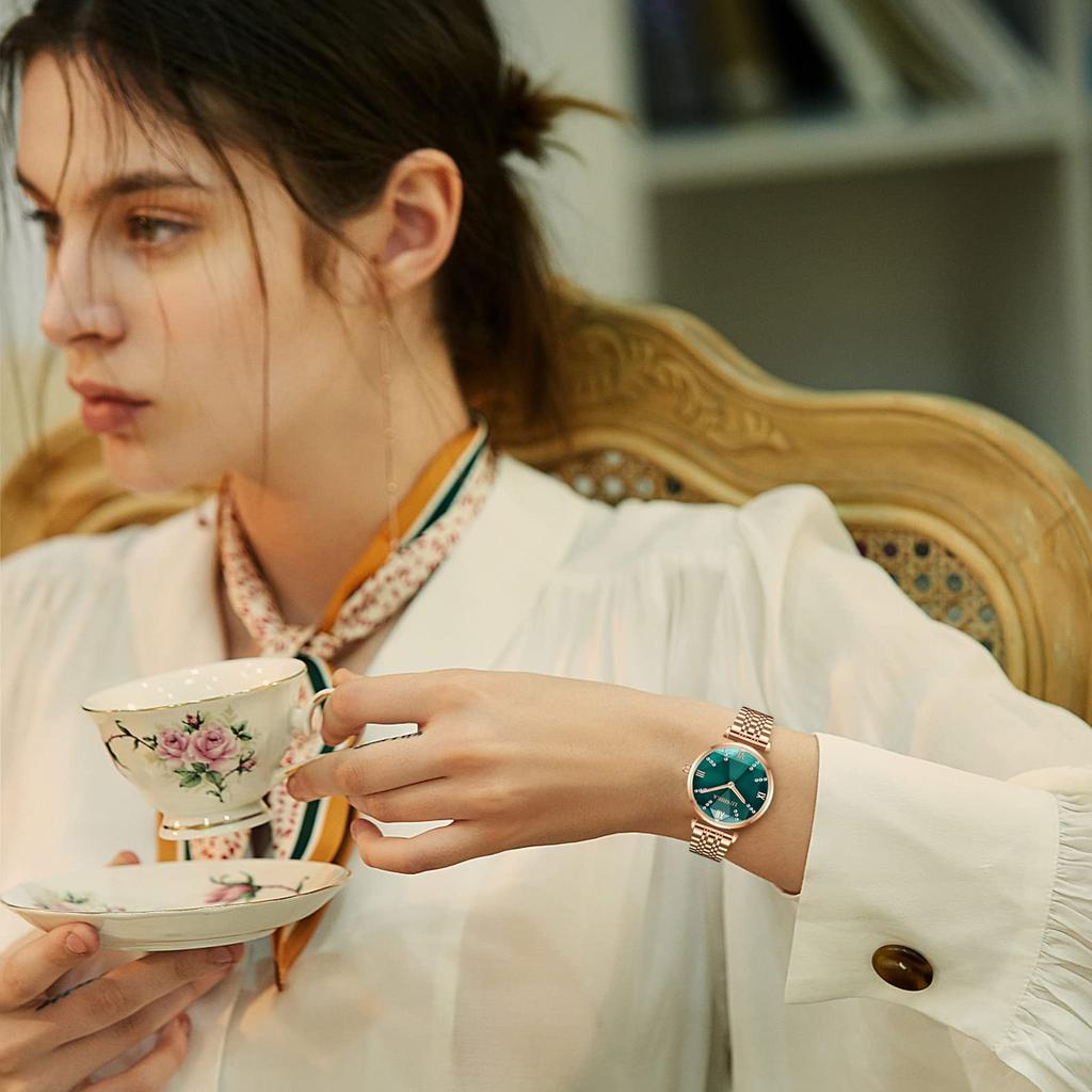 RORIOS Commuting To Gift Box Watch for Green Women's Watch, Fashionable, Popular, Analog, Quartz, Waterproof, Casual, Work, School, Birthday,