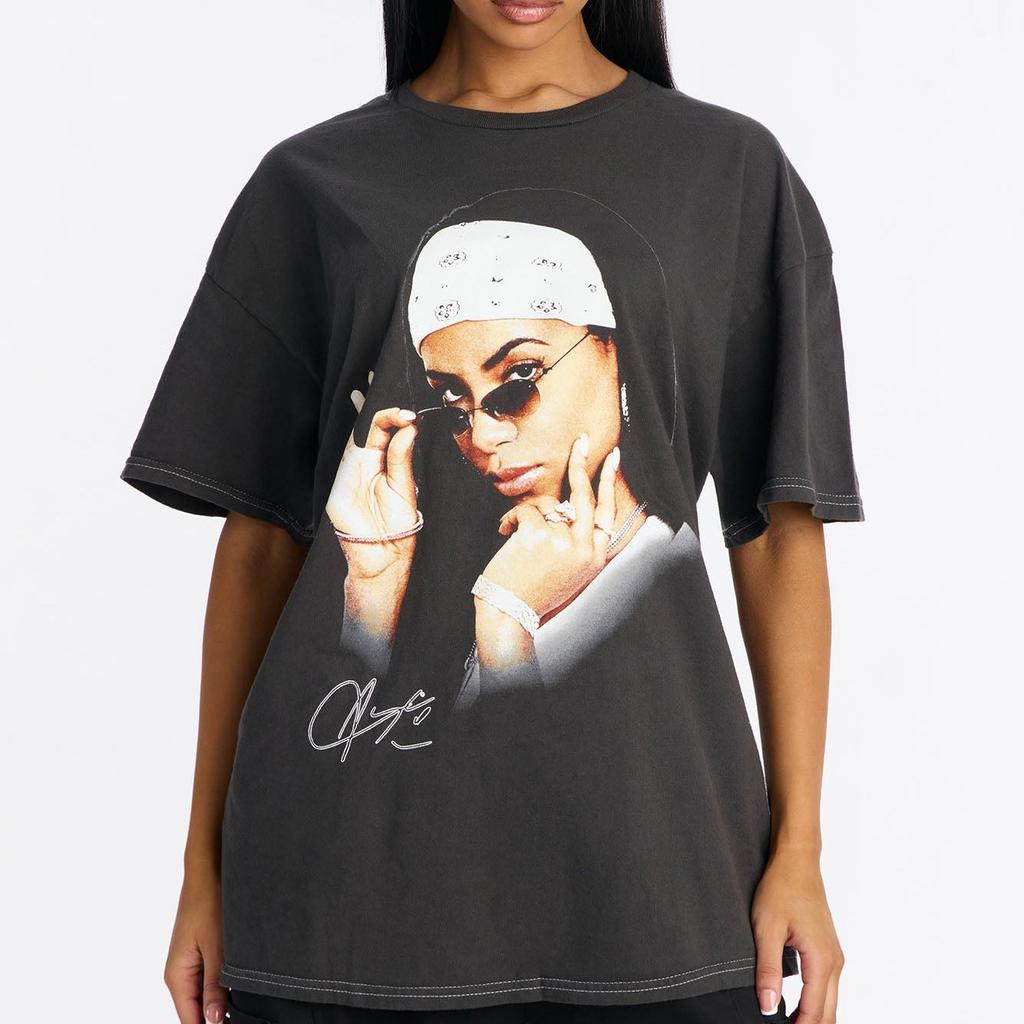 Ретро унисекс футболка Aaliyah World Tour S-5XL