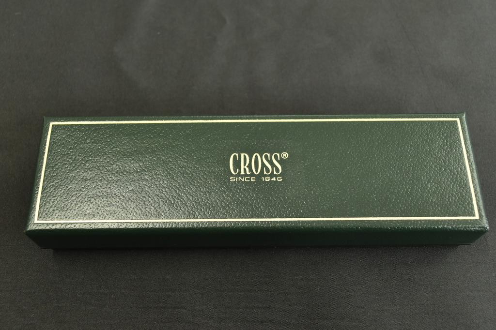 Винтажная шариковая ручка Cross Classic Century Medallist Серебристый золотой отдел США