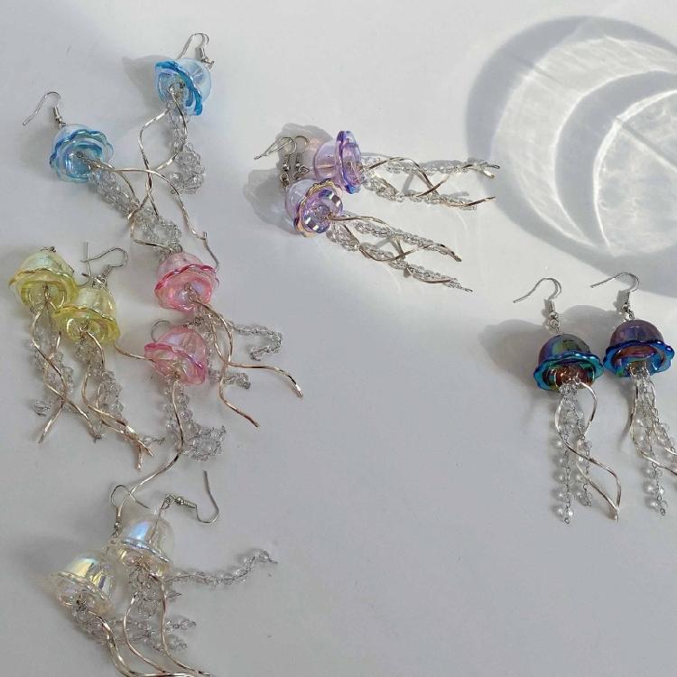 Изысканные серьги-шармы с медузами, персонализированные серьги-подвески с медузами, элегантные серьги-подвески на ушных крючках для стильных нарядов