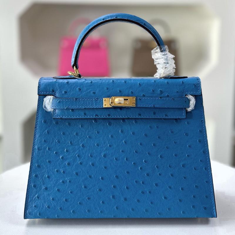 Сумка с узором под страуса первого и второго поколения