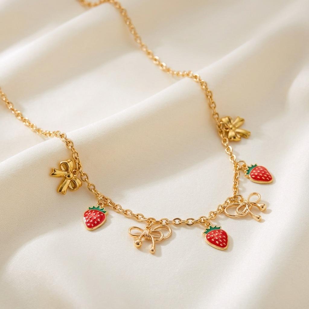 2026 Spring Sweet Bow Red Strawberry Necklace for Women Y2K Sweet Cool Hot Girl Collarbone Chain