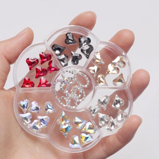 1 коробка Стразы Искусство Не Декор Трехмерный Ногтей Падающий DIY Лук Медведь Смешанное Сердце Слива