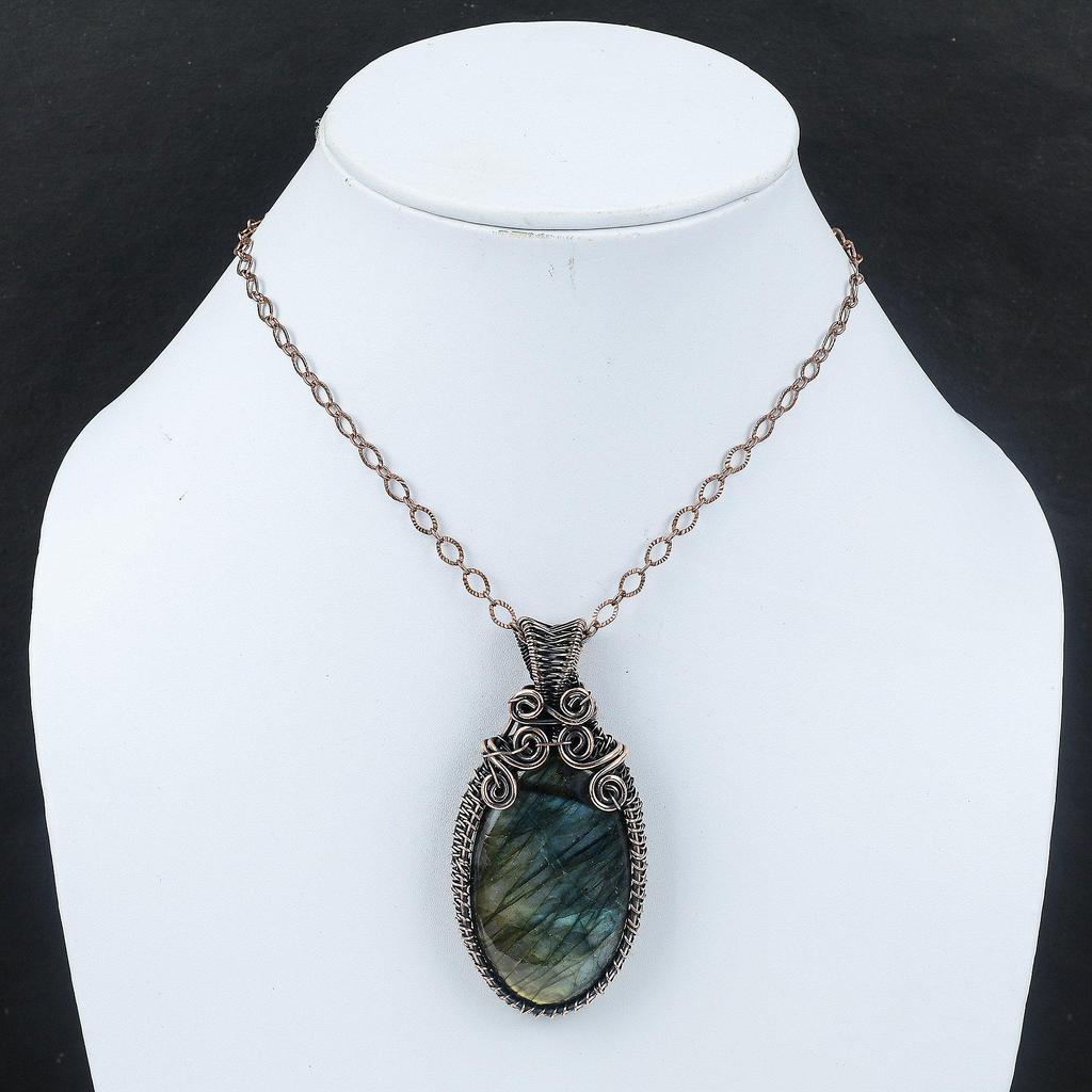 Кулон из лабрадорита Натуральный драгоценный камень Ювелирные изделия Кулон, обернутый медной проволокой Кулон ручной работы Лабрадорит Медь Дизайнерские украшения Подарок для нее