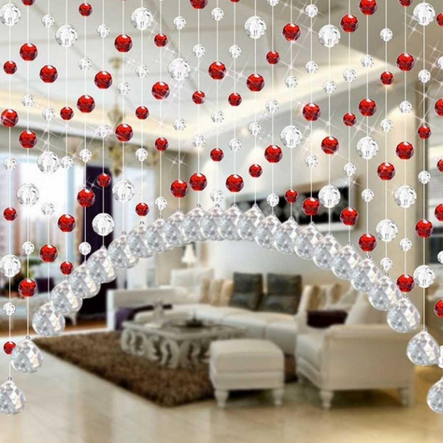 Зонирование пространства шторами из бусин