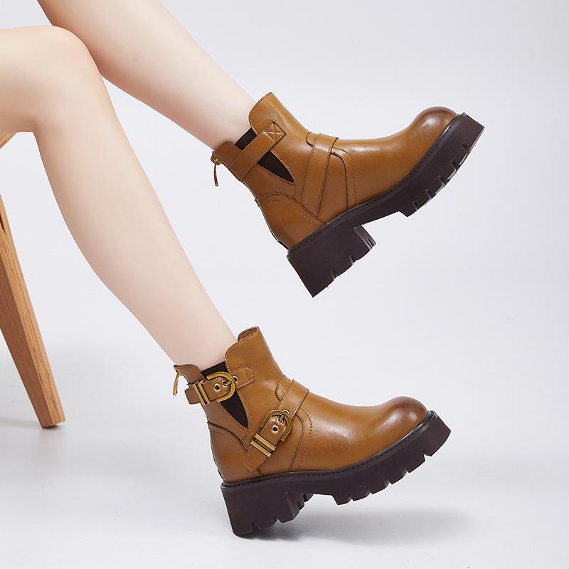 Кожаные ботинки Мартин Женские 2025 Осень и Зима Новые ботинки Челси Дымчатые ботинки Короткие ботинки Коричневые ботинки на платформе Западные ковбои