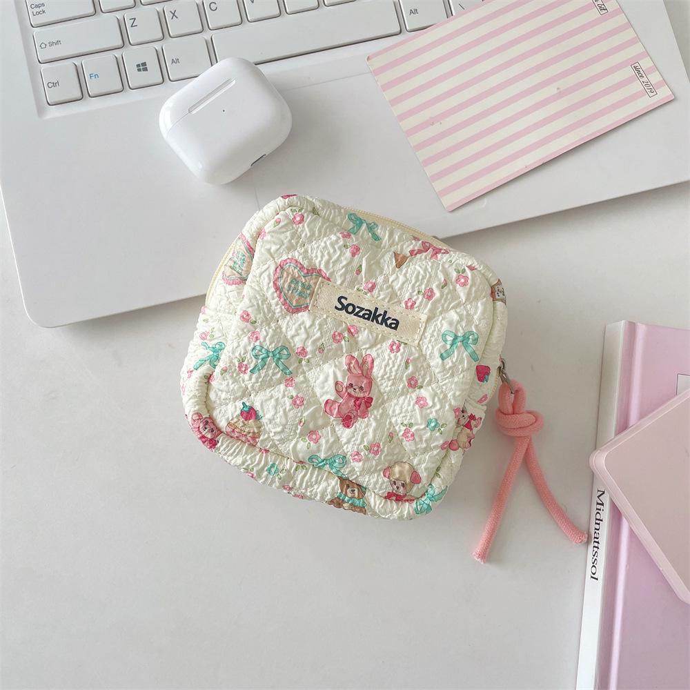 Мультяшная девочка, большая вместимость, сумочка для хранения гигиенических прокладок