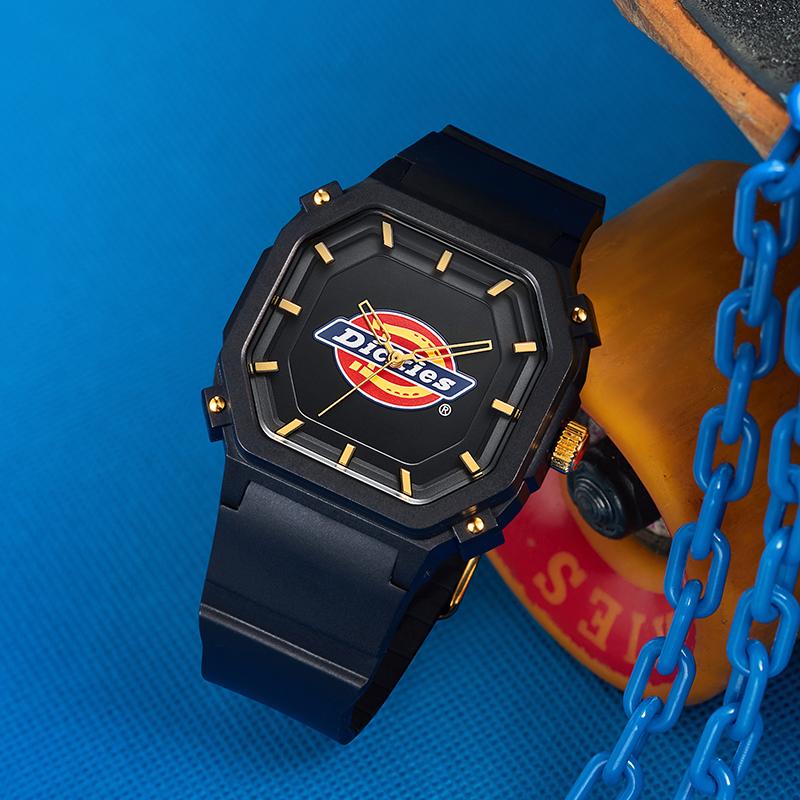 Dickies Кварцевые часы Белый циферблат Подарочная коробка Кубинский браслет Студенческие Модные Модные Ins Спортивные Унисекс Часы CL-439