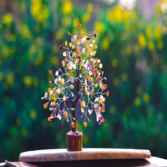 Crystal Tree for Good Luck Gemstone Tree Crystal Showpieces for Home Decor Items Feng Shui Item for Good Luck Gifts with Silver Wire 200 Beads