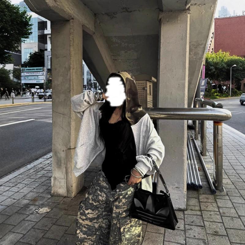 Oversized Hooded Zip-Up Sweatshirt Camo Print Unisex Lightweight Streetwear Pullover
