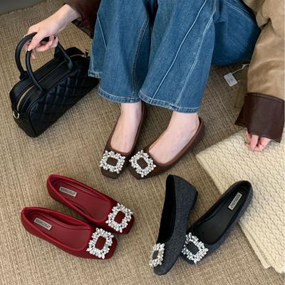 Одинарная обувь женская осенняя модель 2025 новая модель с юбкой квадратный носок сказочный стиль туфли бабушки на одном педале плоские туфли-бини женские