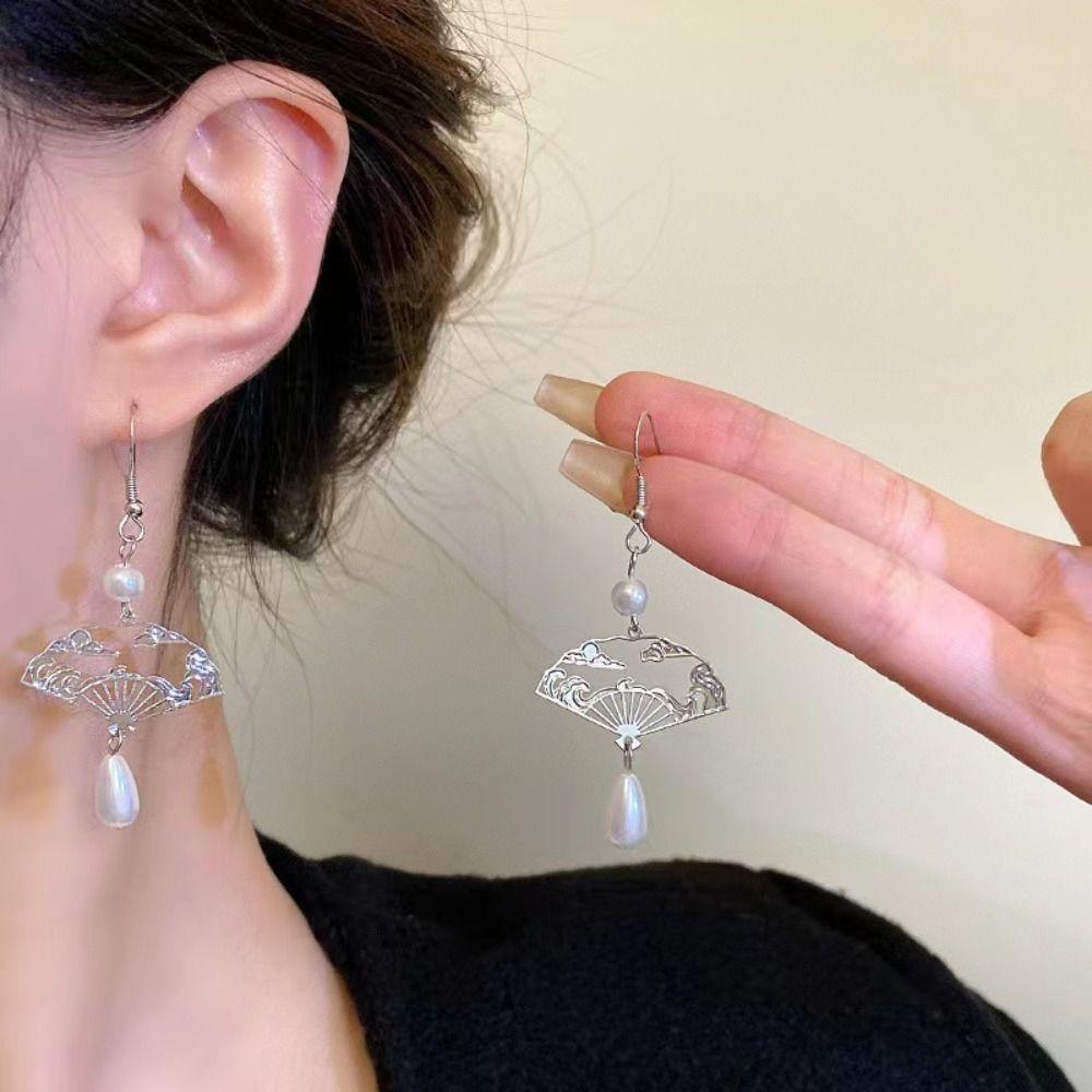 Серьги в форме веера в стиле ретро, креативные длинные серьги-кисточки, серьги-подвески с жемчугом для женщин