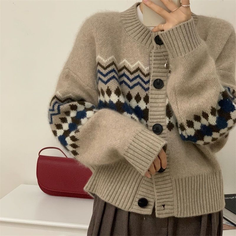 Autumn Warm Single Breasted Knitted Sweater Women Fashion Casual Jacquard Crochet Cardigan