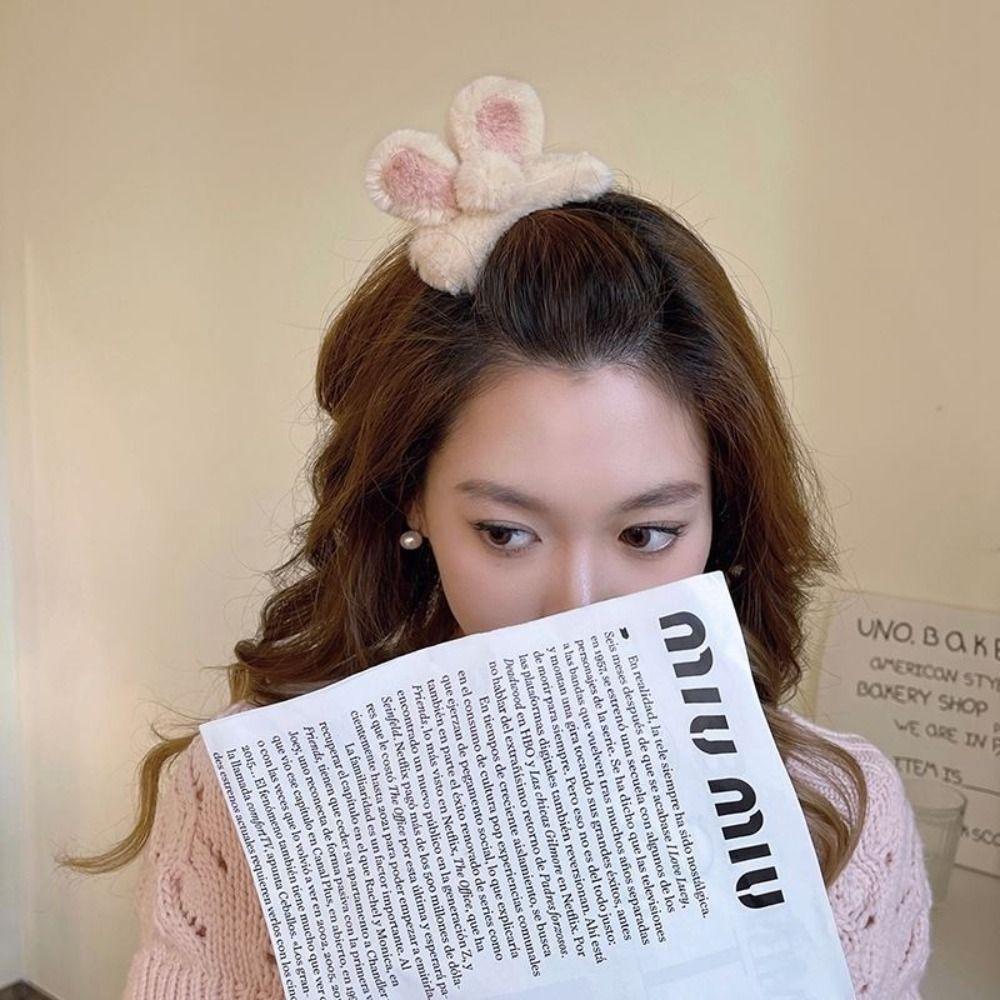 Rabbit Plush Claw Clip Korean Style Sweet Ponytail Clip Winter Plush Hair Claw  Headwear