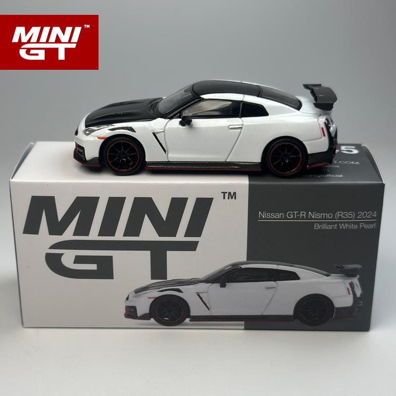 МИНИ ГТ 1:64 Nissan GTR 2024 Жемчужно-белый Перламутровый Литой Автомобиль Модель 1045