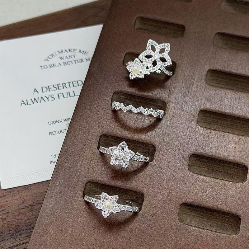 Hollow Flower Zircon Super Fairy Personality Opening Ring Women'S Niche Design Sense Exquisite Fashion Light Luxury Ring