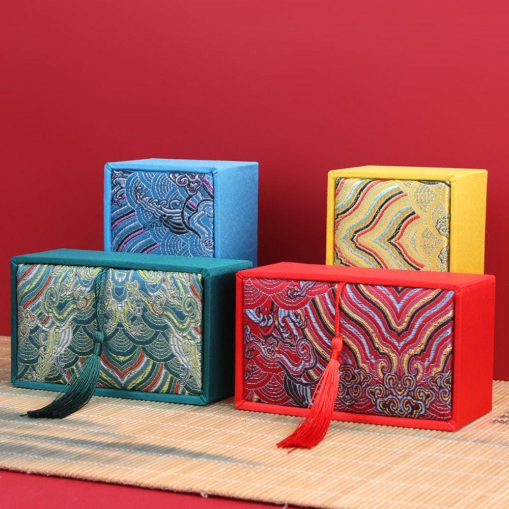 High-End Silk Jewelry Box with Tassels Bracelet Box For Wedding Travel Souvenir Gifts