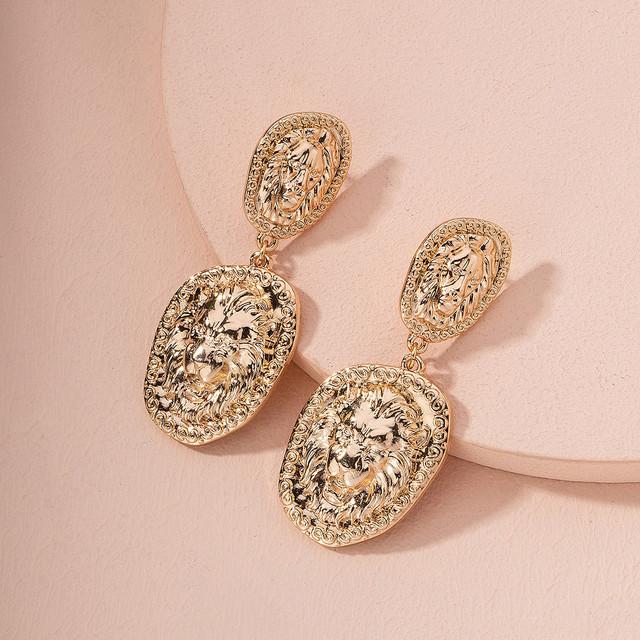 Винтажные золотые серьги с тиснением головы льва, ярость, крутая простота, темперамент, капающее масло, комплект серег для женщин