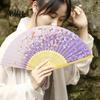 Высокий блеск Веерная кость Китайский стиль Шелковый складной с кисточками Элегантное мастерство Изысканный Прочный и гибкий Бамбук Идеальные украшения для вечеринки Erqing