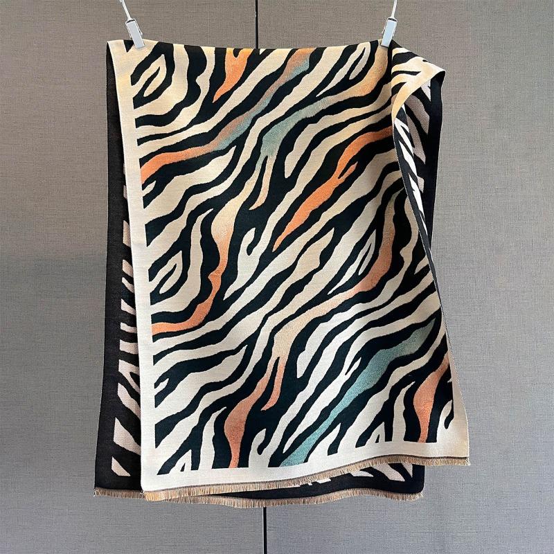 New Imitation Cashmere Irregular Stripes Contrasting Colors Printed Scarf Autumn and Winter Warm Scarf Soft Stripes Big Shawl Women