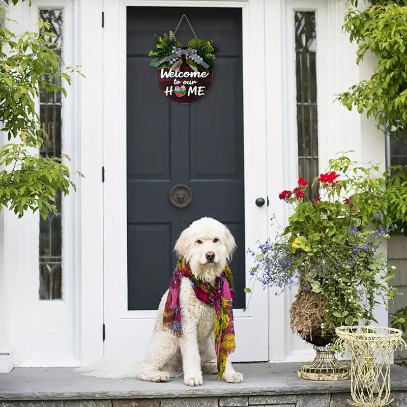 1 шт. декоративная табличка на дверь, подвесная табличка, деревянные венки, взаимозаменяемые с 12 круглыми магнитными значками для украшения входной двери