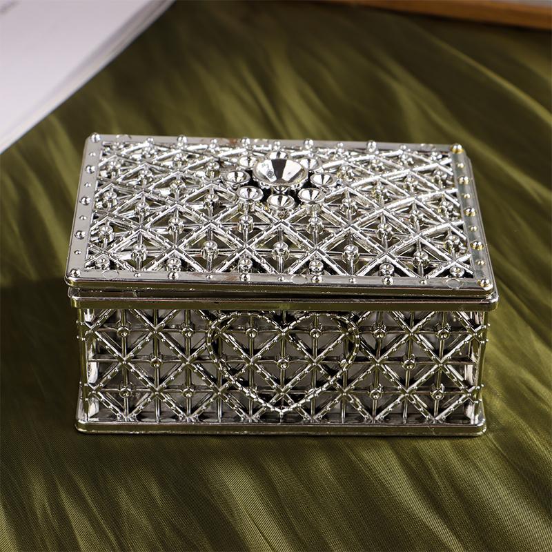 Mini Treasure Storage Jewelry Box Retro Candy Necklace Earring Bead Trinket Box