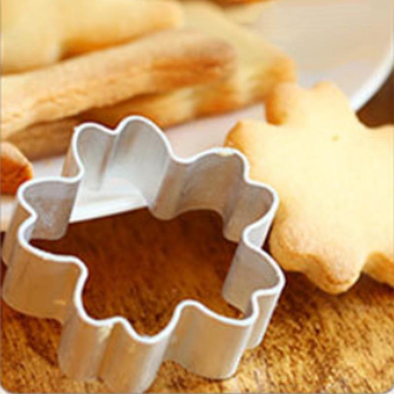 Charm Aluminum Alloy Cute Moulds Candy Shape Cookie Cutters DIY Pastry Decorating Animal Baking Tools Kitchen Tools Fondant Mold Biscuit Mold