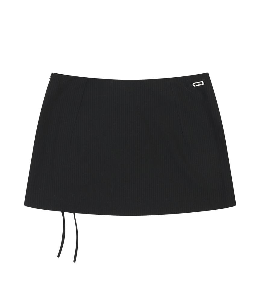 Ordinary Holiday Lace Up Mini Skirt [Black]