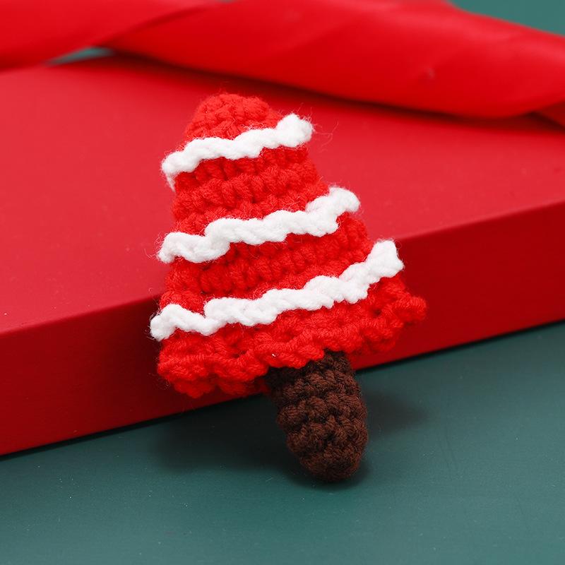 Вязаная брошь ручной работы Рождественская брошь в виде елки конфетного цвета Милая креативная декоративная брошь Аксессуары для свитера Женская