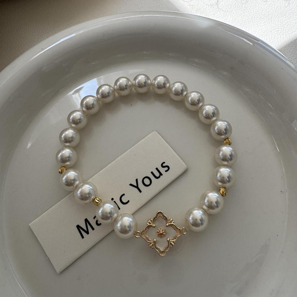 Браслет Yuanyou из перламутровых жемчужин в форме четырехлистного клевера на эластичной нити