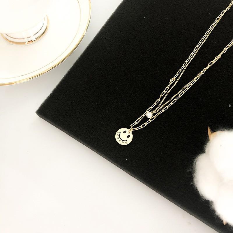 Легкая роскошь квадратная ракушка ожерелье женское летнее чувство дизайна простая цепочка на ключицу холодный ветер с украшениями