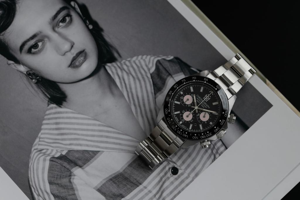 NEW Model Hyakuichi Chronograph Watch Watch 20 ATM Water Resistant Date Quartz Ceramic Bezel Black X Ivory BKIV [HYAKUICHI 101] Diver's Men's