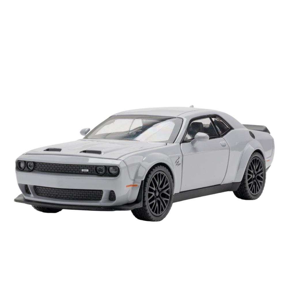 Игрушечная машинка Dodge Challenger Hellcat STR Red Eyes в масштабе 1/32, литые автомобили, декоративные модели машин с оттяжкой, со звуком и светом