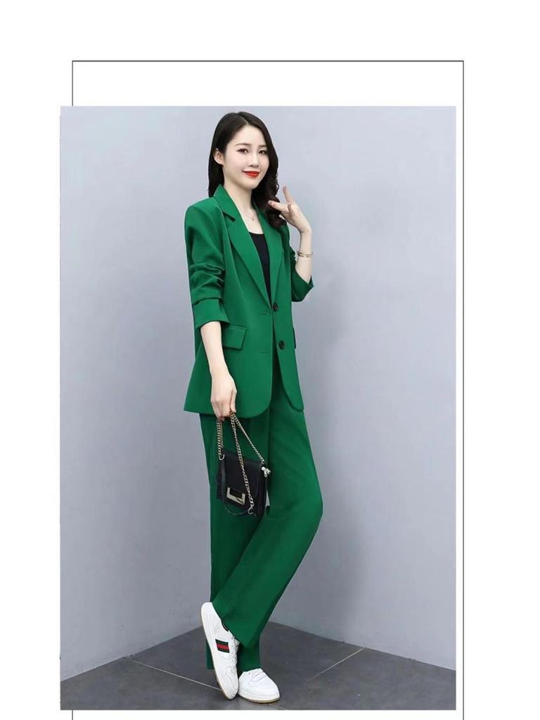 Women's Slim Long-Sleeve Suit Jacket & Wide-Leg Trousers: Professional Queen Style, Perfect for Spring and Autumn.