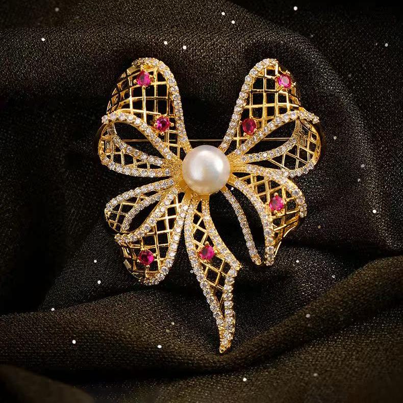 Брошь-бант с полым бантом, высококачественная женская изысканная брошь с жемчугом, антибликовая булавка, аксессуары для одежды