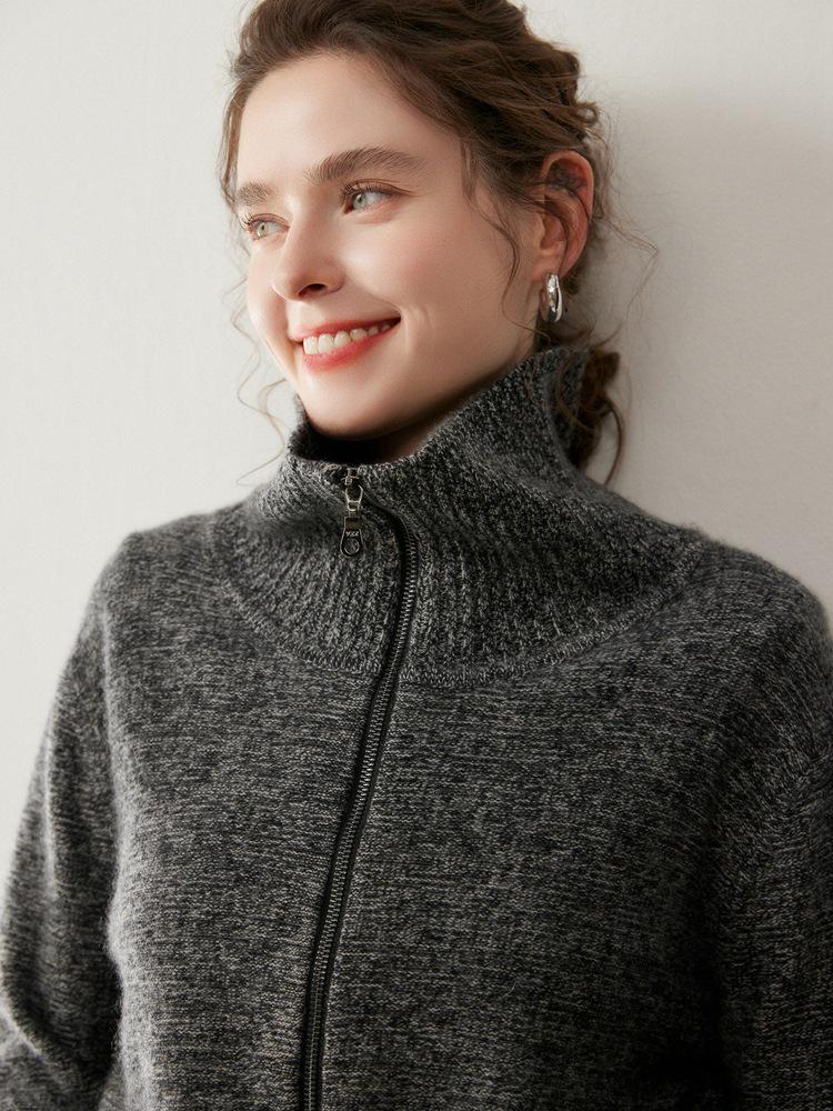 2025 Retro Cashmere Lapel Cardigan: Chunky Knit Short Zipper Sweater for Autumn/Winter