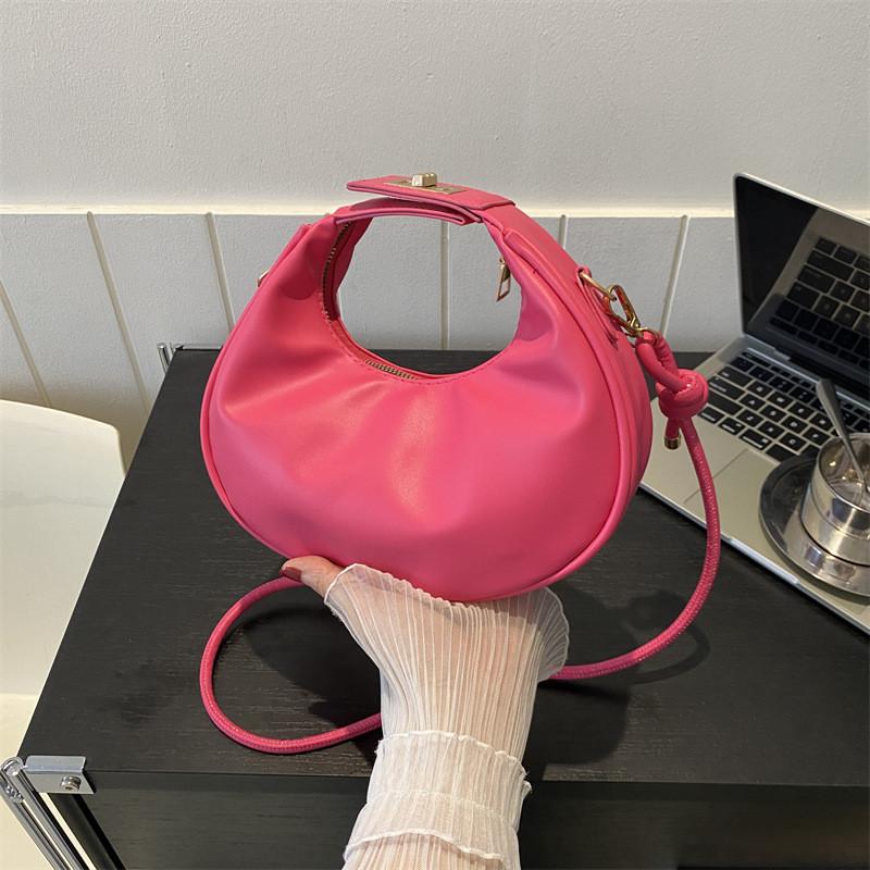 Fashionable Soft Pu Material Handbag 2023 Summer New Style Urban Simple Shoulder Bag