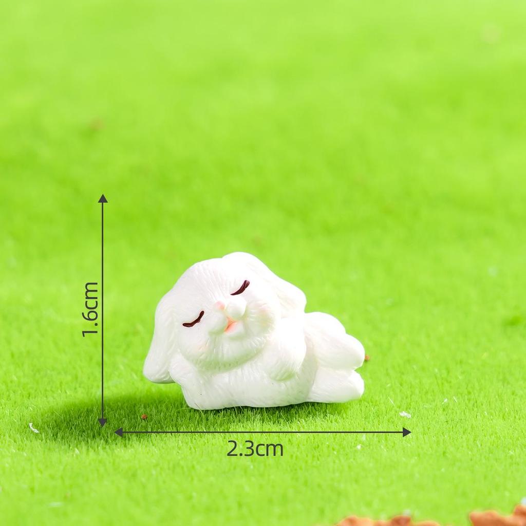 Cartoon Rabbit Desktop Ornament: Cute Resin Decoration for Home and Garden Crafts